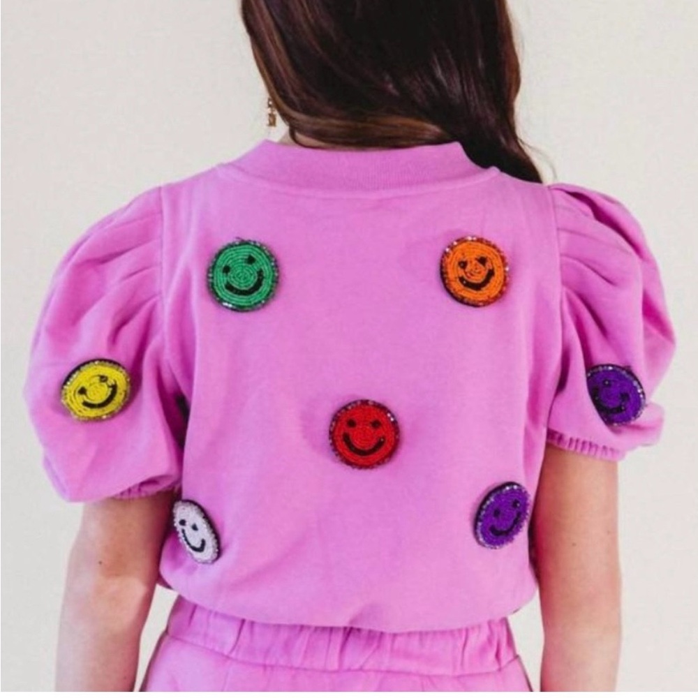 QUEEN OF SPARKLES Pink Crop Sweatshirt with 3D Beaded Smileys - Picture 2 of 5